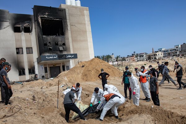 un-calls-for-inquiry-after-mass-graves-found-at-2-gaza-hospitals